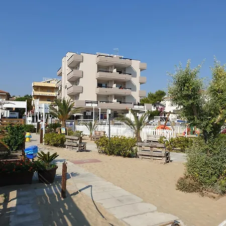 Vistamare Apartahotel Silvi Marina