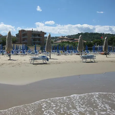 Vistamare Apartahotel Silvi Marina